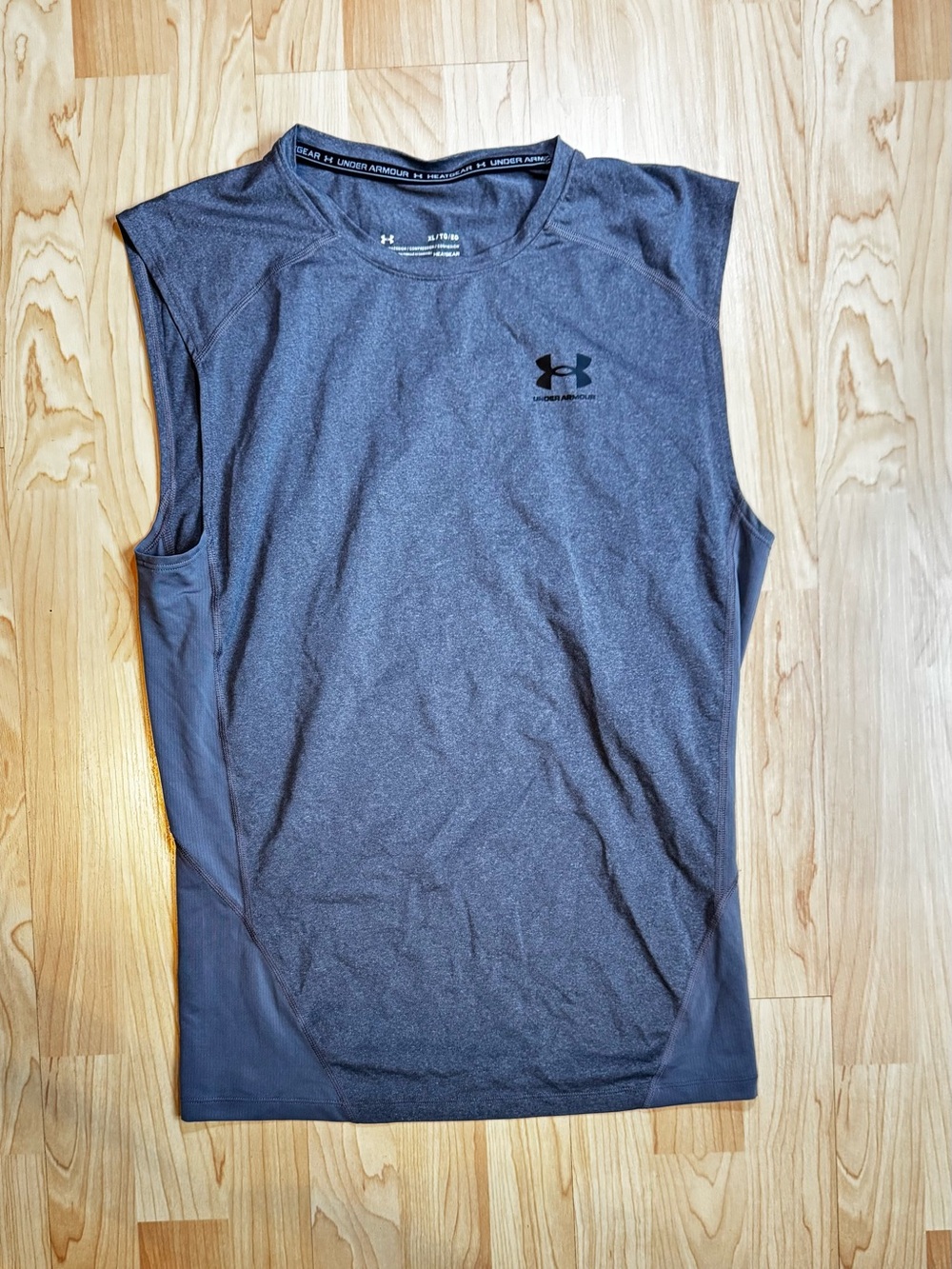Under Armour Men’s Sleeveless Training Shirt - Charcoal Gray - Compression